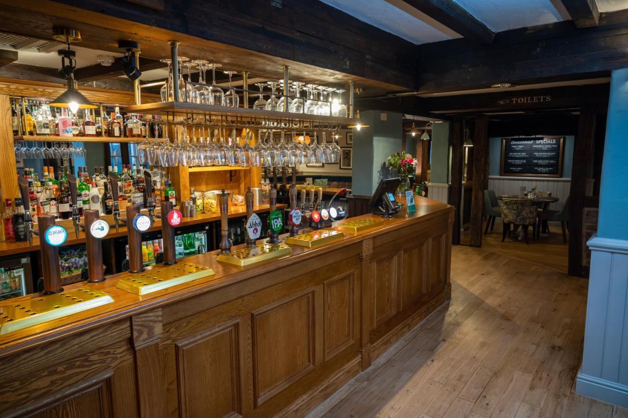 Berkshire Arms By Chef & Brewer Collection Hotel Midgham Exterior photo