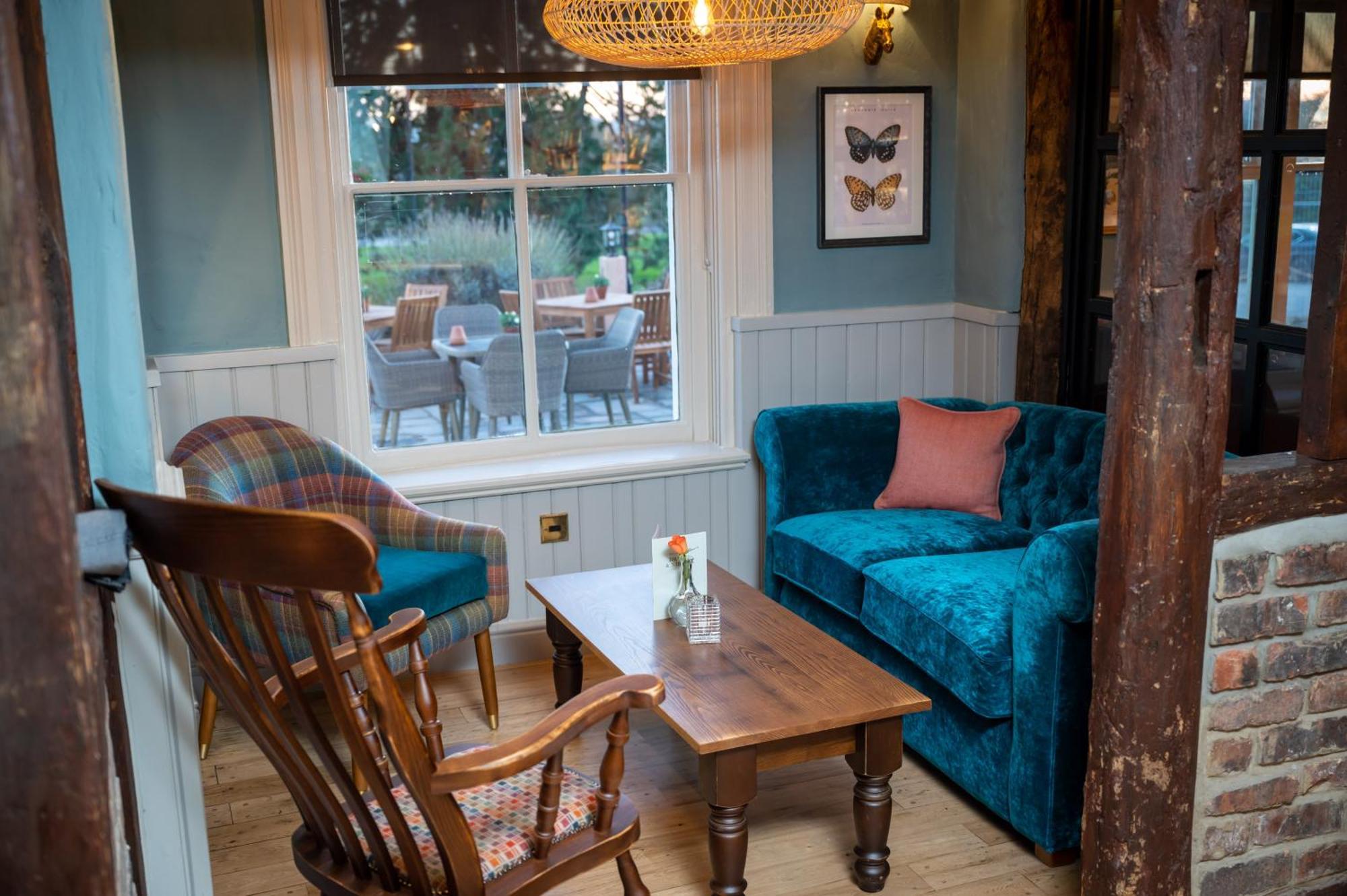 Berkshire Arms By Chef & Brewer Collection Hotel Midgham Exterior photo