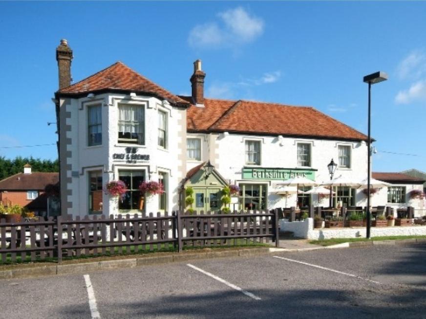 Berkshire Arms By Chef & Brewer Collection Hotel Midgham Exterior photo