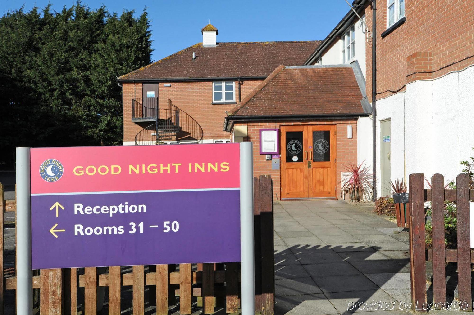 Berkshire Arms By Chef & Brewer Collection Hotel Midgham Exterior photo
